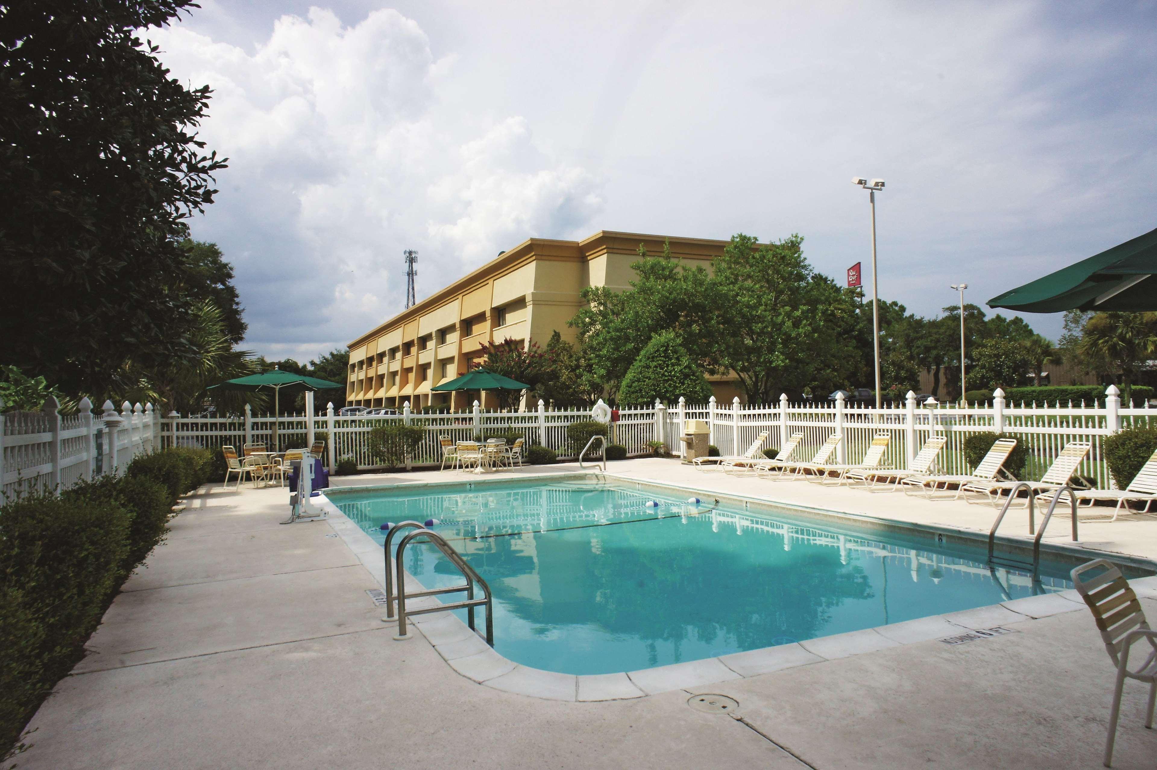 Wingate By Wyndham Brunswick Ga I-95 Hotel Exterior foto