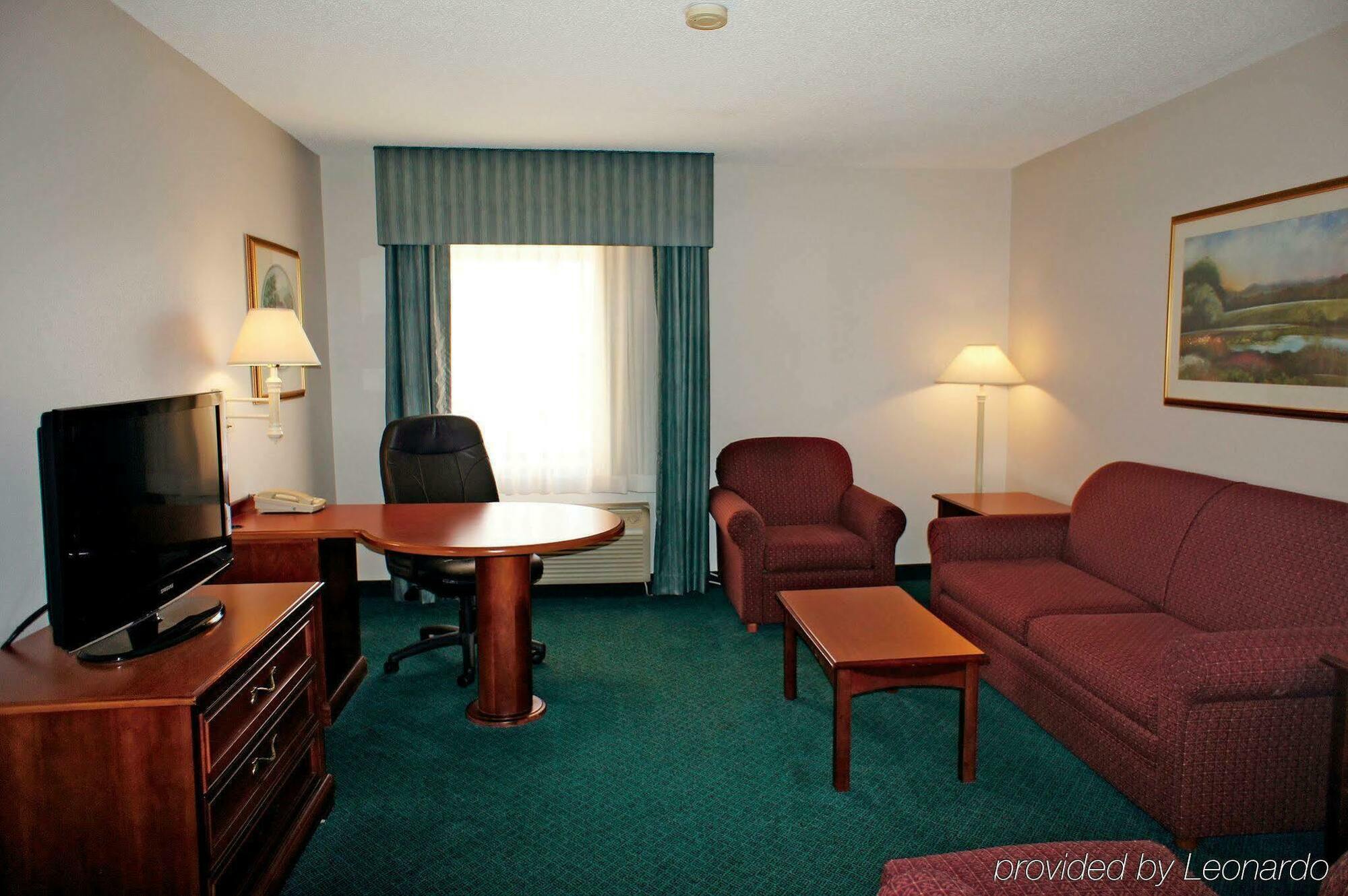 Wingate By Wyndham Brunswick Ga I-95 Hotel Exterior foto